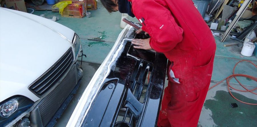 バンパーのカスタマイズ作業6